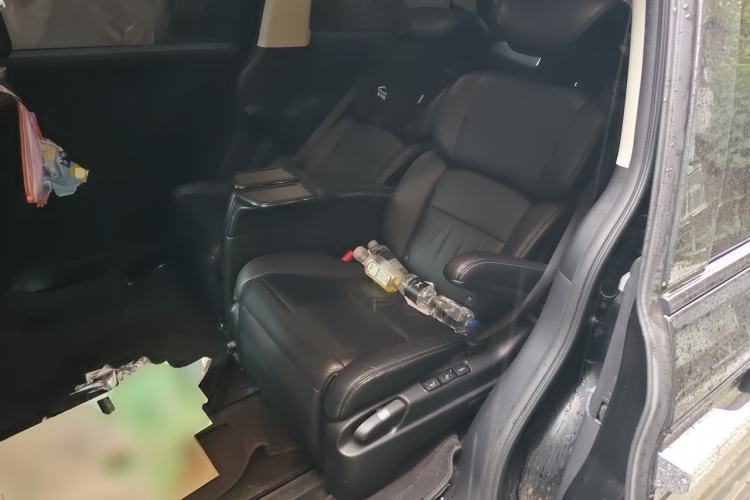 Used Honda Elysion 2016 2.4L Supreme Edition Left Rear Seat