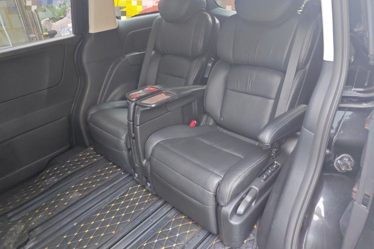 Used Honda Elysion 2016 2.4L Luxury Edition Left Rear Seat