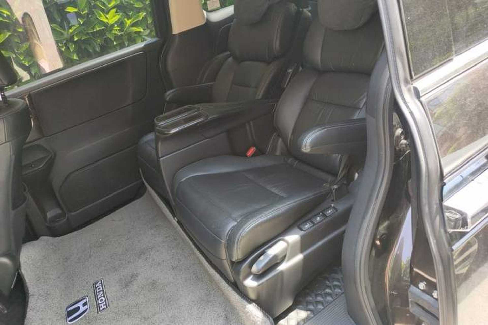 Used Honda Elysion 2016 2.4L Luxury Edition Left Rear Seat