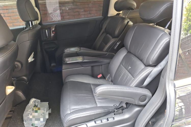 Used Honda Elysion 2016 2.4L Supreme Edition Left Rear Seat