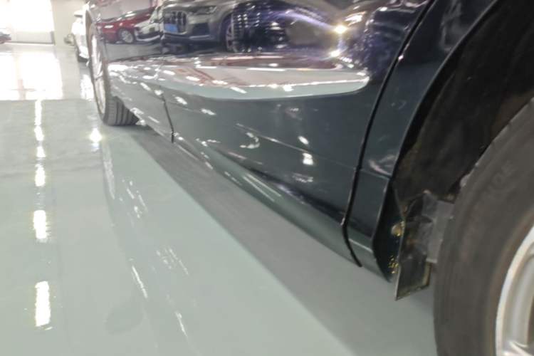 Used Honda Elysion 2016 2.4L Supreme Edition Left Side Sill