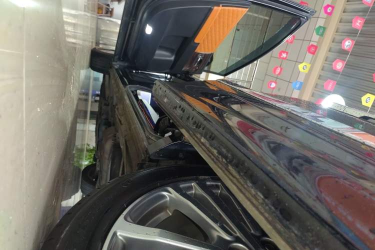 Used Honda Elysion 2016 2.4L Style Edition Left Side Sill