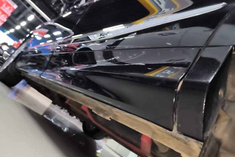 Used Honda Elysion 2016 2.4L Supreme Edition Left Side Sill