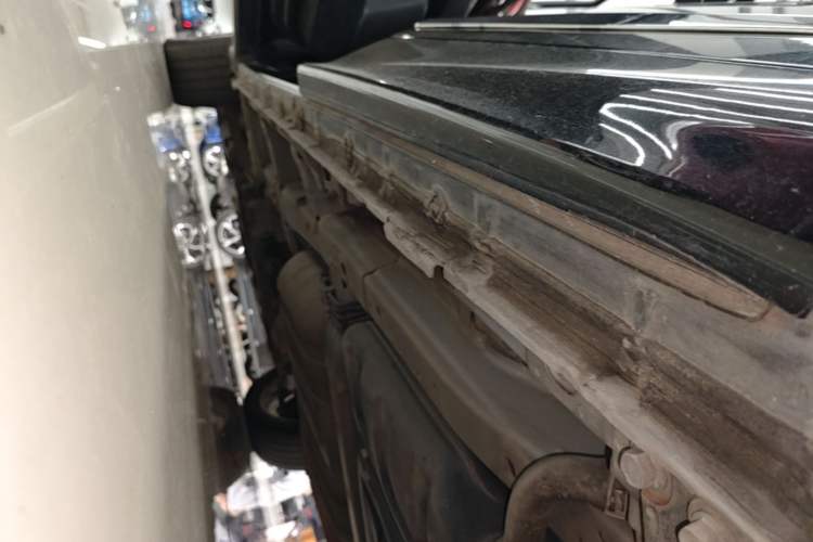 Used Honda Elysion 2016 2.4L Luxury Edition Left Side Sill