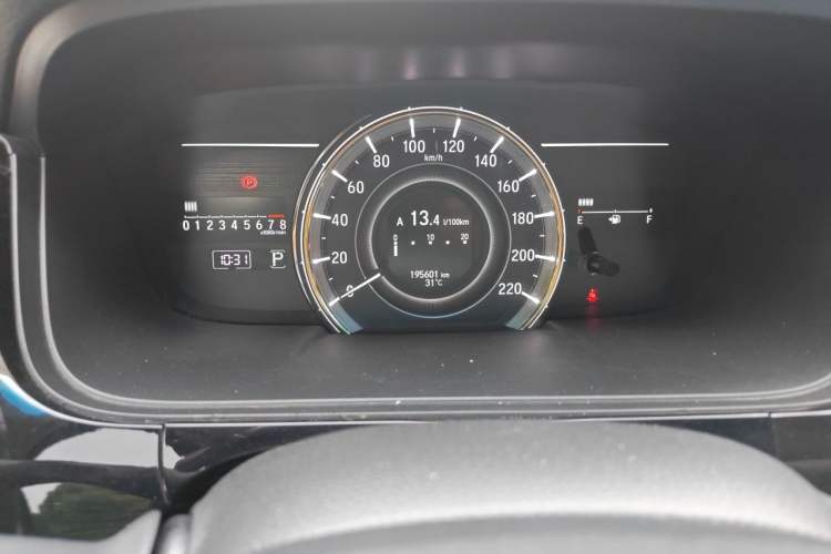 Used Honda Elysion 2016 2.4L Luxury Edition Odometer Close Up