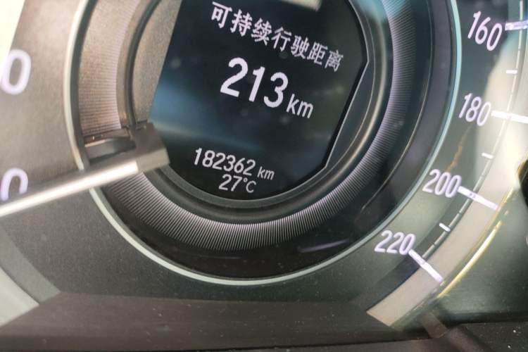 Used Honda Elysion 2016 2.4L Luxury Edition Odometer Close Up