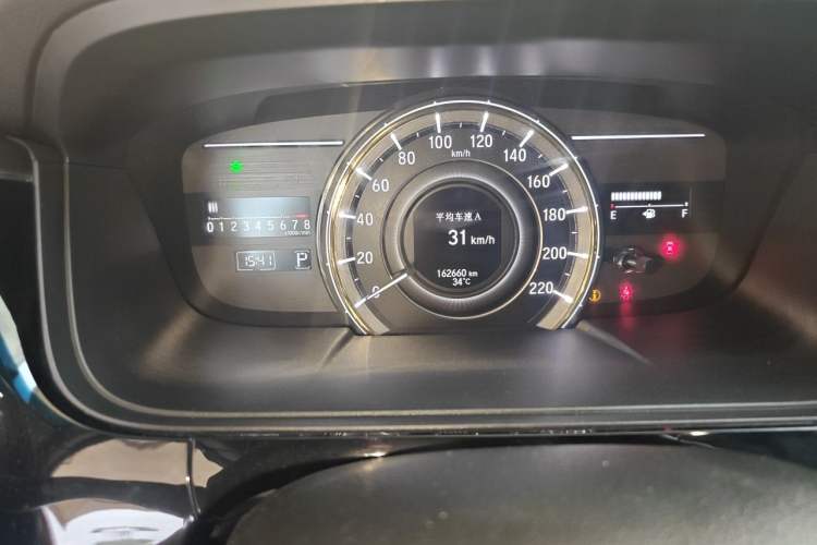 Used Honda Elysion 2016 2.4L Luxury Edition Odometer Close Up