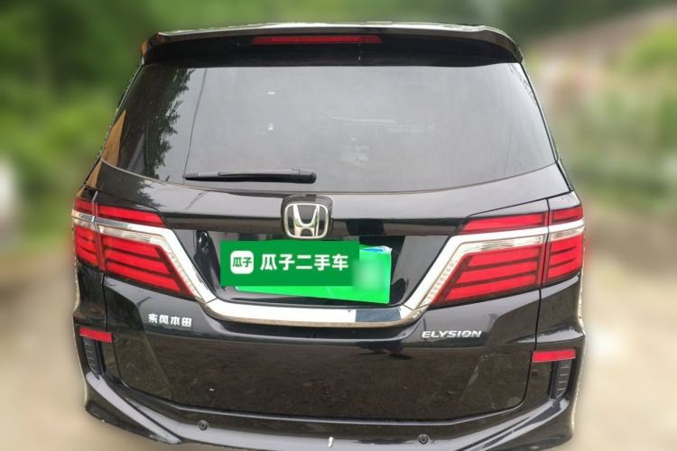 Used Honda Elysion 2016 2.4L Supreme Edition Rear