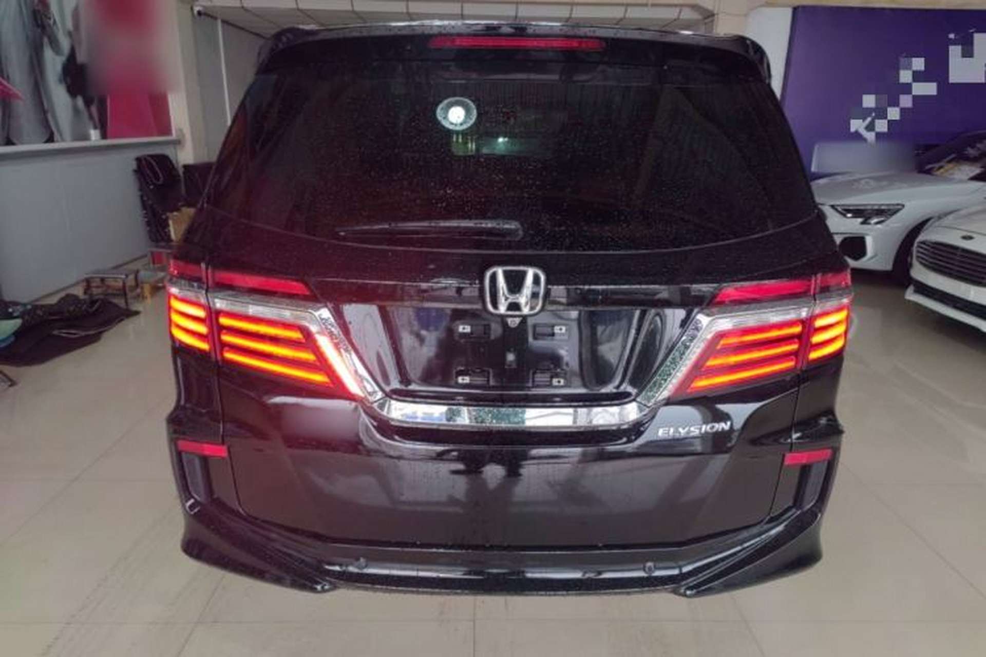 Used Honda Elysion 2016 2.4L Style Edition Rear