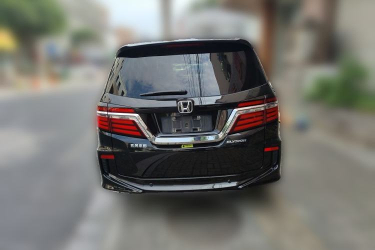 Used Honda Elysion 2016 2.4L Style Edition Rear