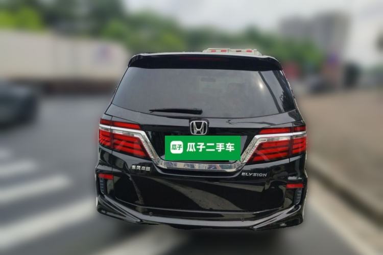 Used Honda Elysion 2016 2.4L Style Edition Rear