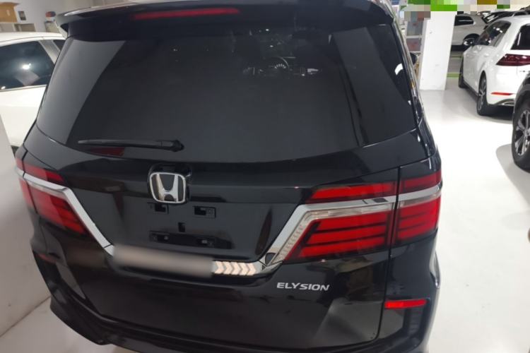 Used Honda Elysion 2016 2.4L Luxury Edition Rear