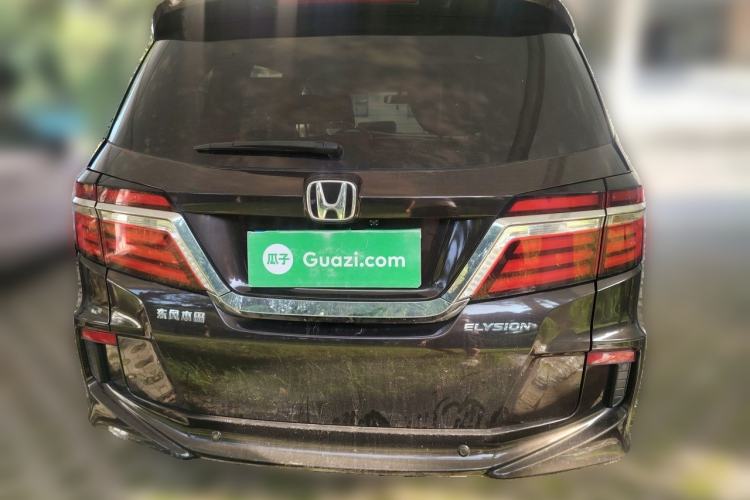 Used Honda Elysion 2016 2.4L Style Edition Rear