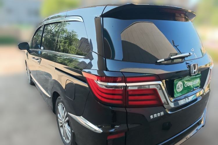 Used Honda Elysion 2016 2.4L Luxury Edition Rear Left 45 Deg