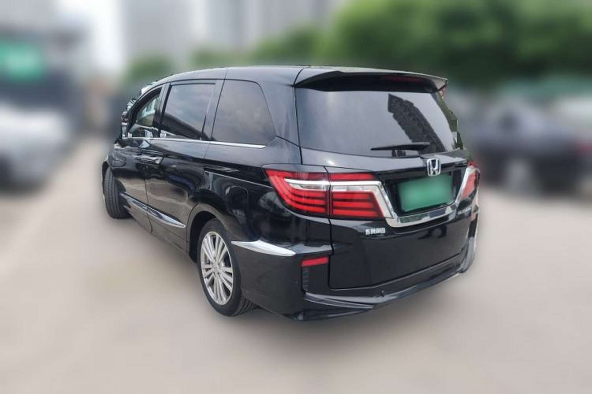 Used Honda Elysion 2016 2.4L Luxury Edition Rear Left 45 Deg