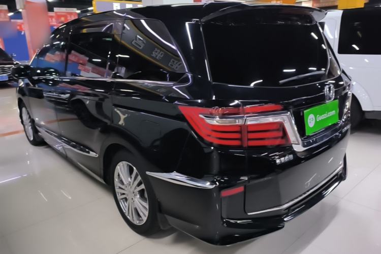 Used Honda Elysion 2016 2.4L Supreme Edition Rear Left 45 Deg