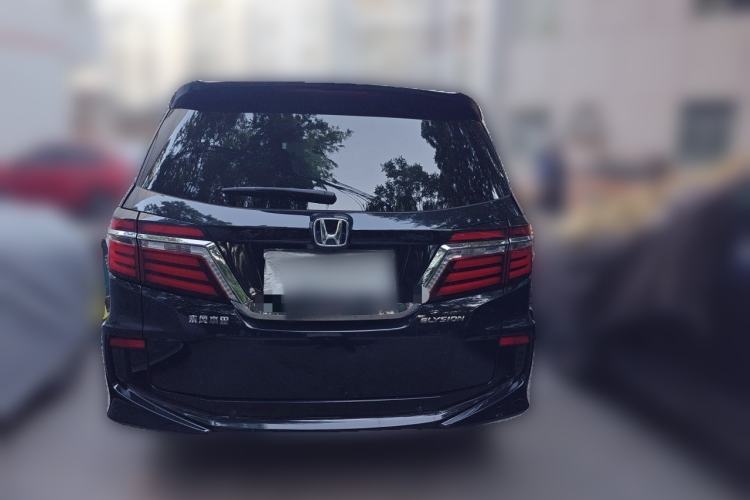Used Honda Elysion 2016 2.4L Luxury Edition Rear