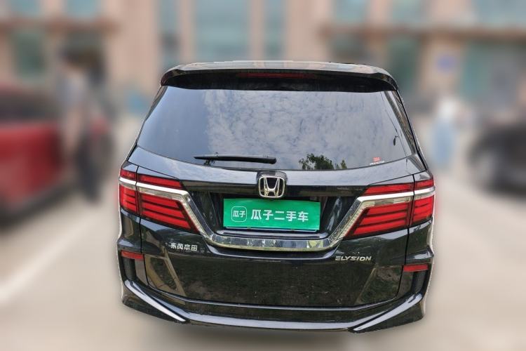 Used Honda Elysion 2016 2.4L Supreme Edition Rear