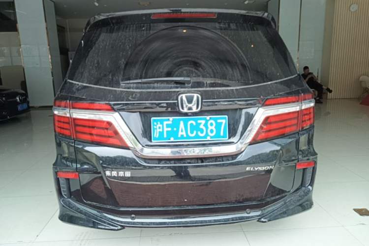 Used Honda Elysion 2016 2.4L Luxury Edition Rear