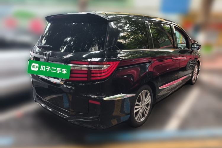 Used Honda Elysion 2016 2.4L Supreme Edition Rear Right 45 Deg