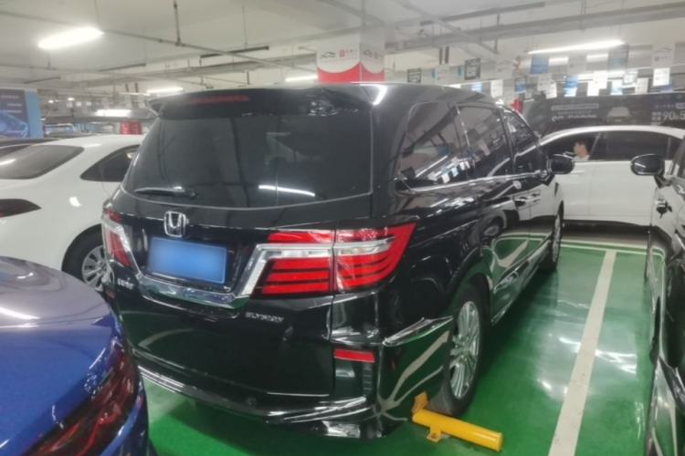 Used Honda Elysion 2016 2.4L Luxury Edition Rear Right 45 Deg