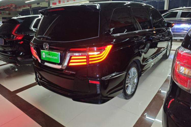 Used Honda Elysion 2016 2.4L Luxury Edition Rear Right 45 Deg