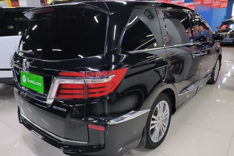 Used Honda Elysion 2016 2.4L Supreme Edition Rear Right 45 Deg