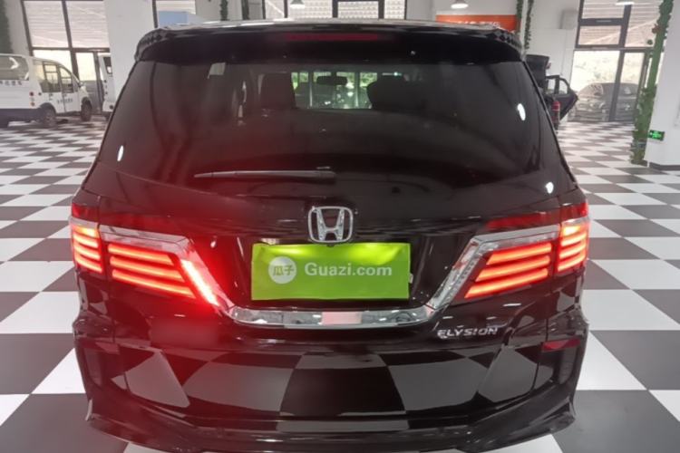 Used Honda Elysion 2016 2.4L Luxury Edition Rear