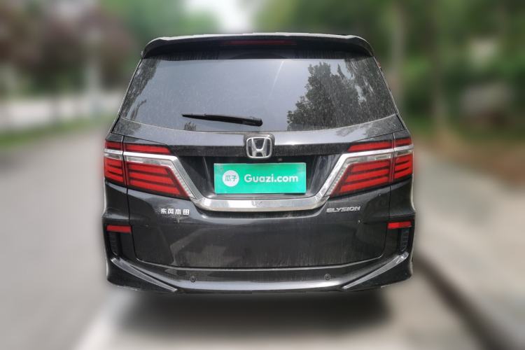 Used Honda Elysion 2016 2.4L Style Edition Rear
