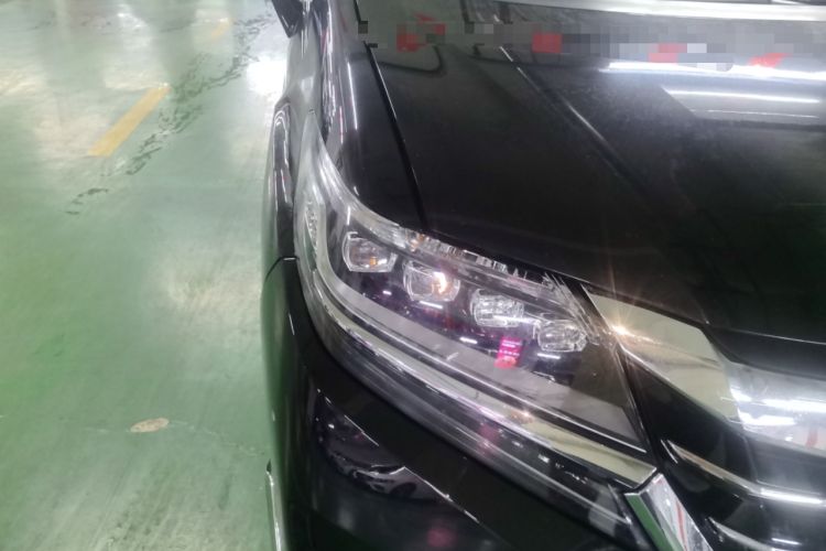 Used Honda Elysion 2016 2.4L Luxury Edition Right Front Headlight