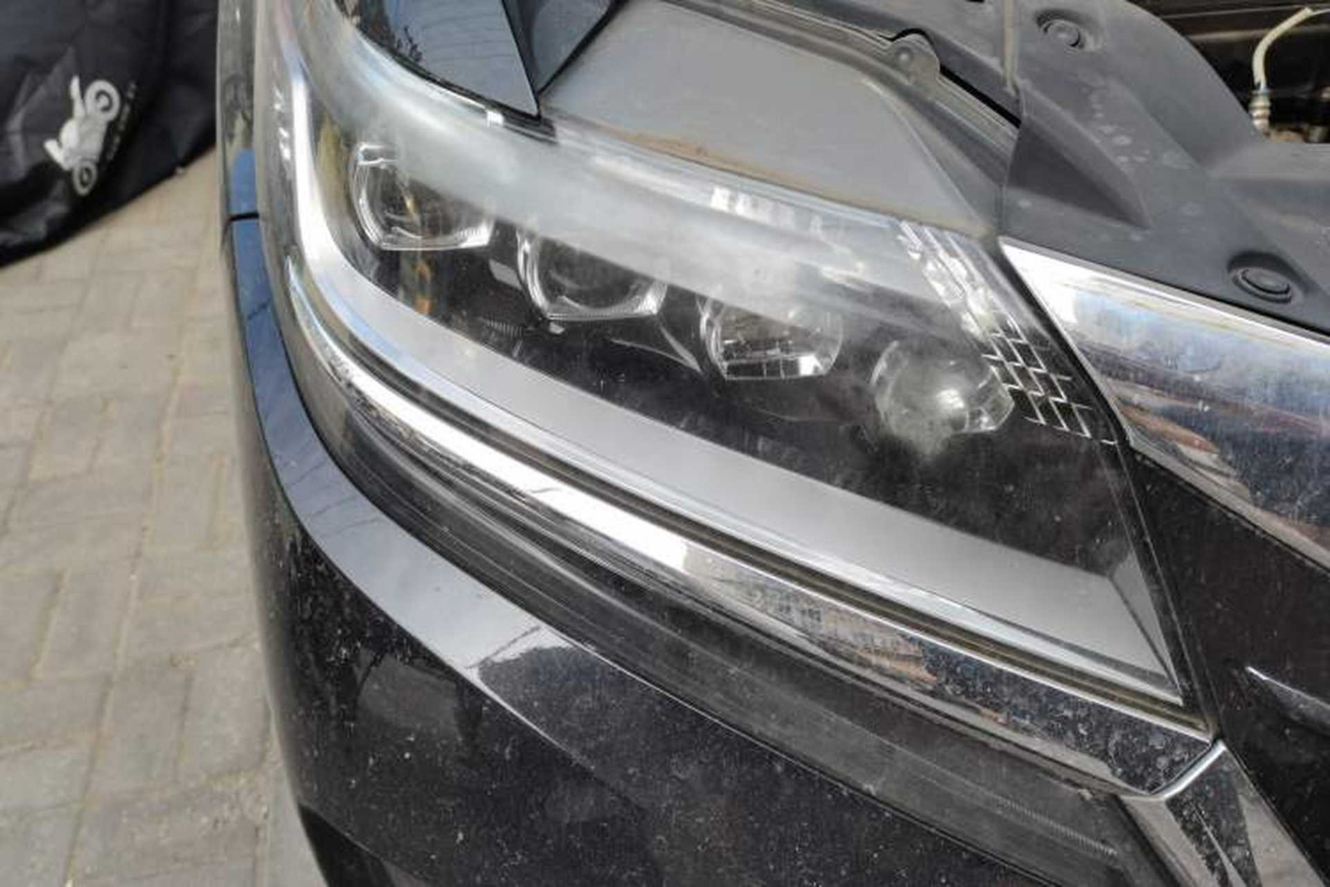 Used Honda Elysion 2016 2.4L Luxury Edition Right Front Headlight