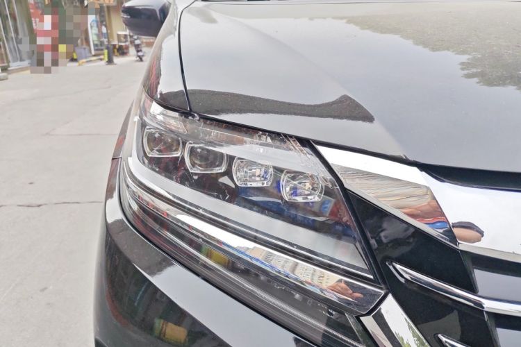 Used Honda Elysion 2016 2.4L Luxury Edition Right Front Headlight