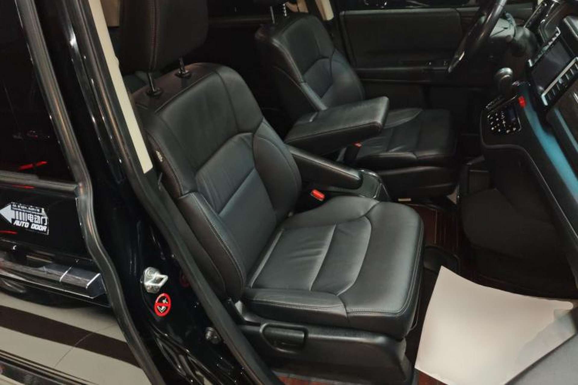 Used Honda Elysion 2016 2.4L Luxury Edition Right Front Seat