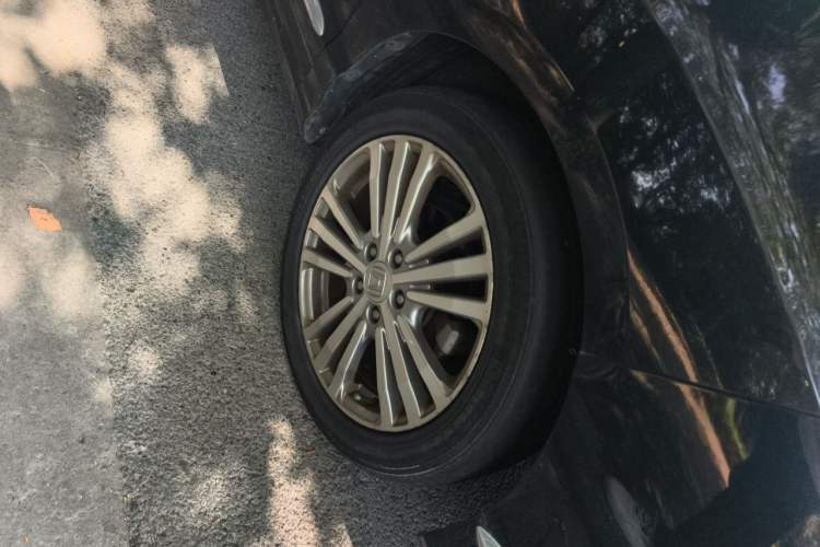 Used Honda Elysion 2016 2.4L Classic Edition Right Front Wheel Hub