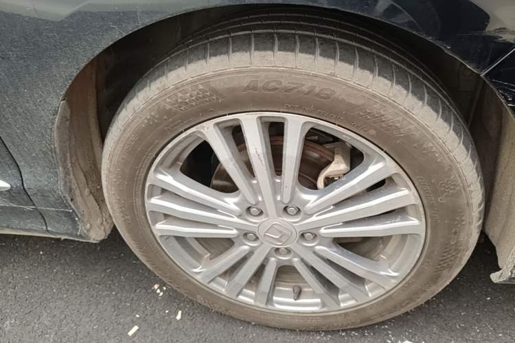 Used Honda Elysion 2016 2.4L Luxury Edition Right Front Wheel Hub