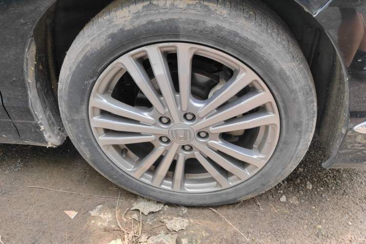 Used Honda Elysion 2016 2.4L Style Edition Right Front Wheel Hub