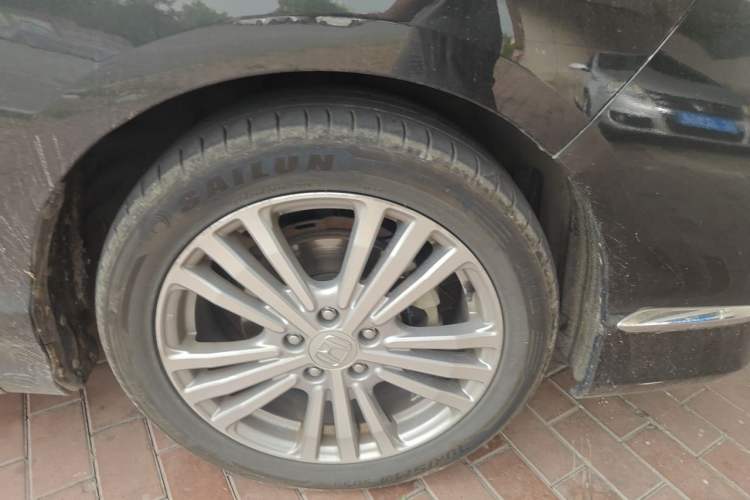 Used Honda Elysion 2016 2.4L Luxury Edition Right Front Wheel Hub