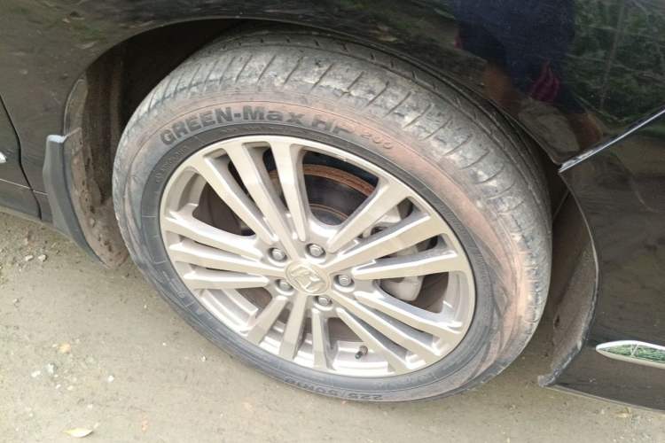 Used Honda Elysion 2016 2.4L Supreme Edition Right Front Wheel Hub