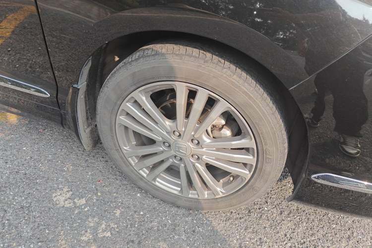 Used Honda Elysion 2016 2.4L Supreme Edition Right Front Wheel Hub