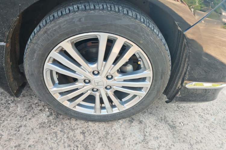 Used Honda Elysion 2016 2.4L Luxury Edition Right Front Wheel Hub
