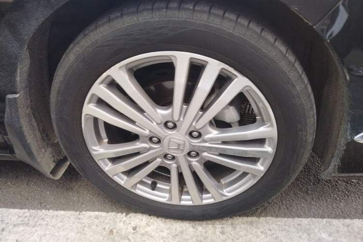 Used Honda Elysion 2016 2.4L Classic Edition Right Front Wheel Hub