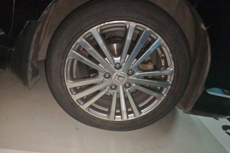 Used Honda Elysion 2016 2.4L Supreme Edition Right Front Wheel Hub