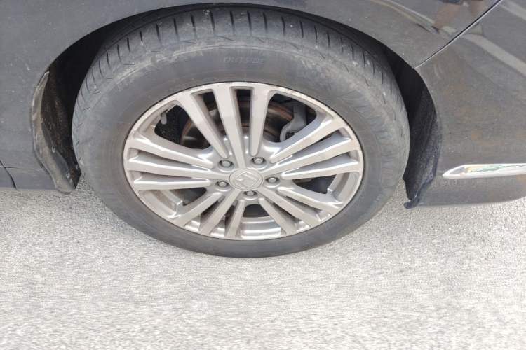 Used Honda Elysion 2016 2.4L Luxury Edition Right Front Wheel Hub