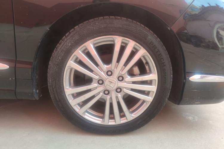 Used Honda Elysion 2016 2.4L Supreme Edition Right Front Wheel Hub
