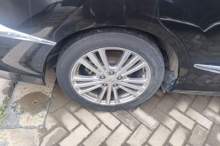 Used Honda Elysion 2016 2.4L Style Edition Right Rear Wheel Hub