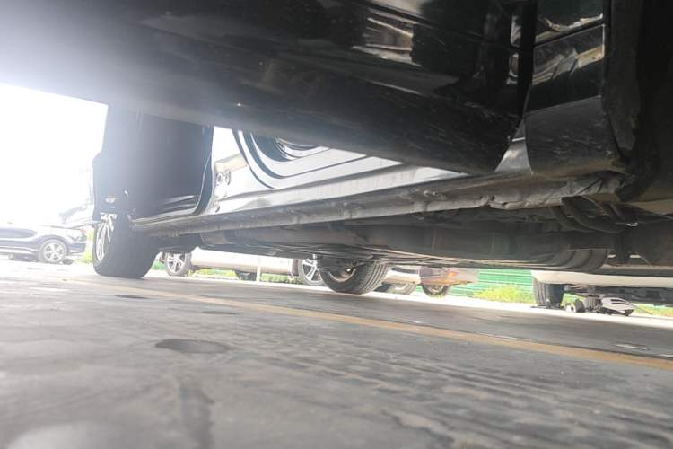 Used Honda Elysion 2016 2.4L Luxury Edition Right Side Sill
