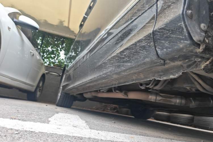 Used Honda Elysion 2016 2.4L Luxury Edition Right Side Sill