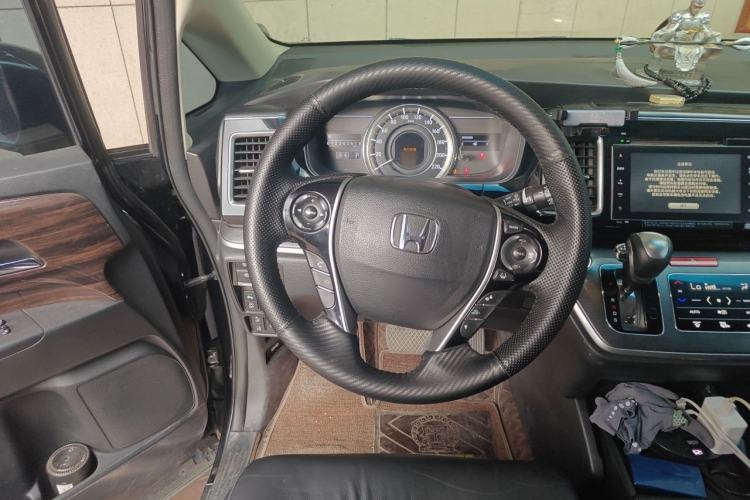 Used Honda Elysion 2016 2.4L Luxury Edition Steering Wheel