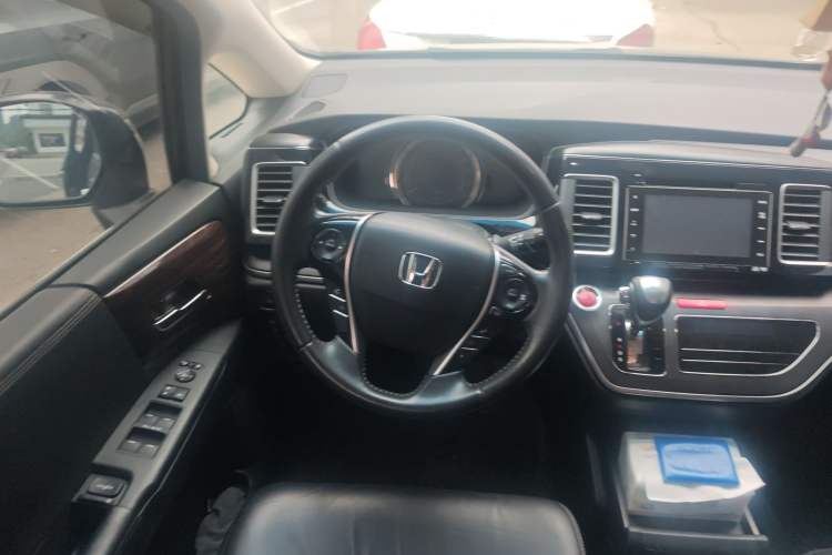Used Honda Elysion 2016 2.4L Supreme Edition Steering Wheel