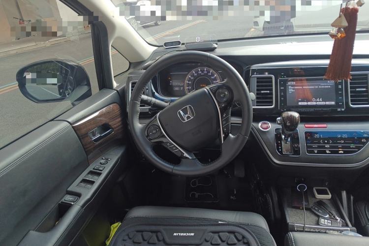 Used Honda Elysion 2016 2.4L Supreme Edition Steering Wheel